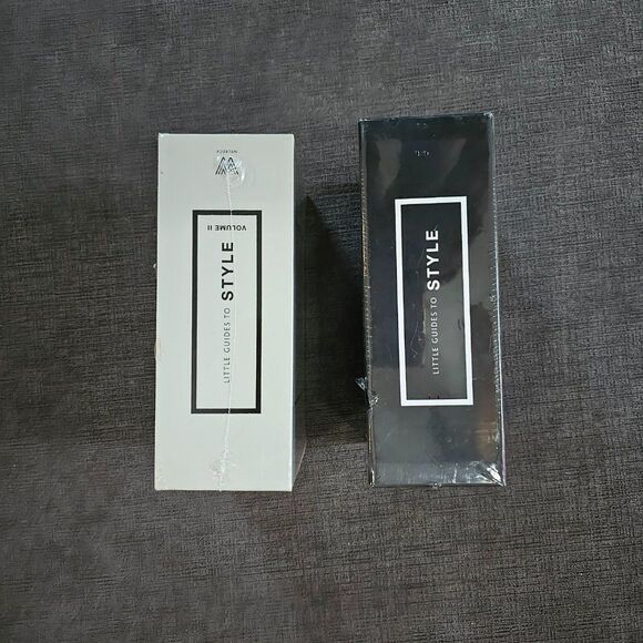 Little Guides To Style-Historical Review Of Four Fashion Icons-2 Sets Of Books - Picture 7 of 12